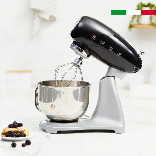 Batidora Smeg Stand Mixer Negro modelo SMF02BLEU - imagen 1