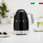 Hervidor Smeg Pro Negro modelo KLF04BLEU - imagen 2